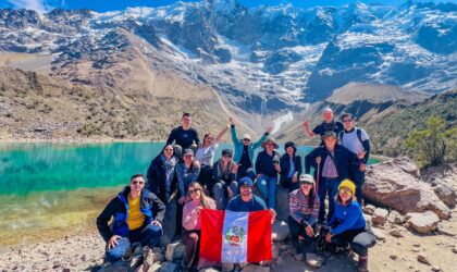 La Laguna Humantay: El Tesoro Turquesa de Cusco